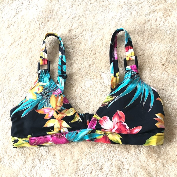 Islander Other - Islander women’s swim bikini top 10